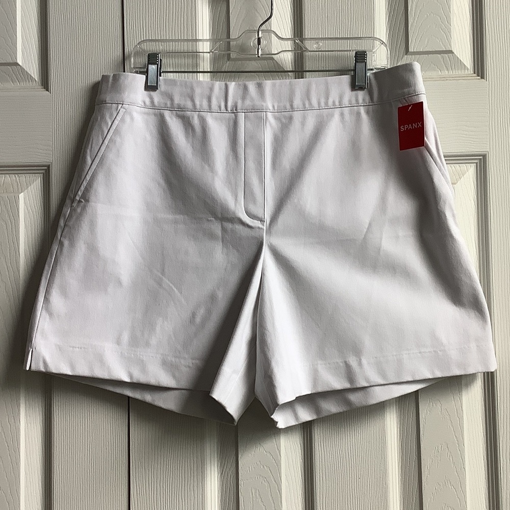SPANX Women's Classic White Twill Shorts
